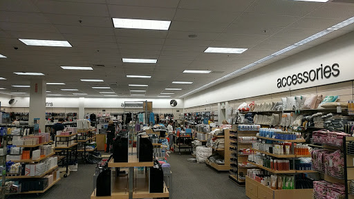 Department Store «Nordstrom Rack Cherry Creek», reviews and photos, 1505 S Colorado Blvd, Denver, CO 80222, USA