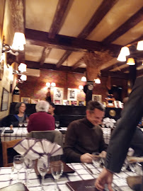 Atmosphère du Restaurant français Auberge Pyrénées Cévennes à Paris - n°18