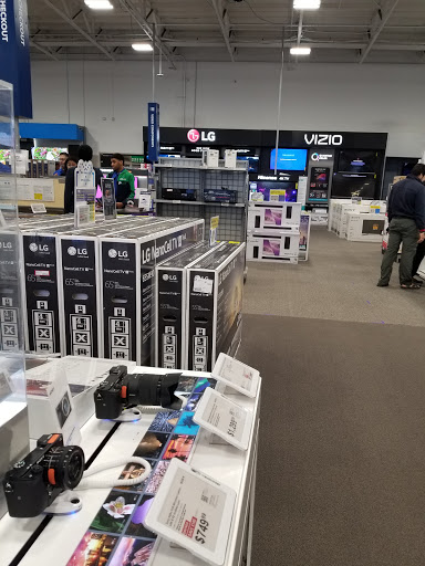 Electronics Store «Best Buy», reviews and photos, 26531 Bouquet Canyon Rd, Santa Clarita, CA 91350, USA