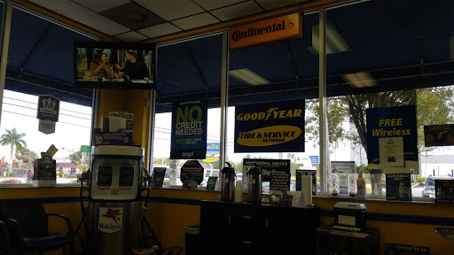Tire Shop «KOVAC AUTO», reviews and photos, 2770 Davie Rd, Davie, FL 33314, USA