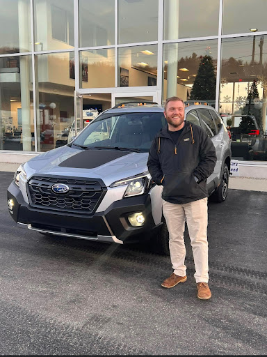 Subaru Dealer «Holmgren Subaru Inc», reviews and photos, 3 New Park Ave, North Franklin, CT 06254, USA