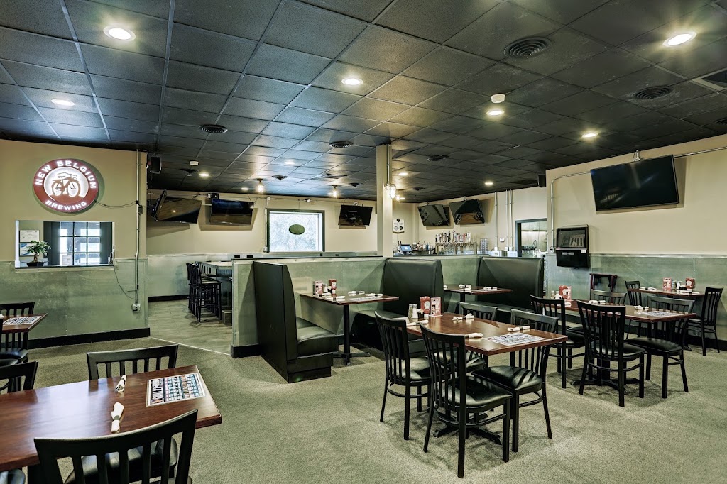 Underdog Sports Bar and Grill 17112