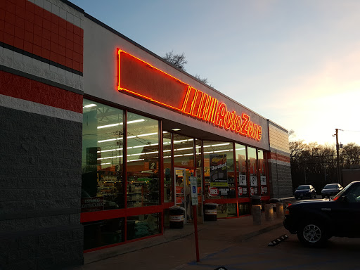 Auto Parts Store «AutoZone», reviews and photos, 4313 W Elm St, McHenry, IL 60050, USA