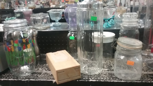 Thrift Store «Potters House Thrift», reviews and photos