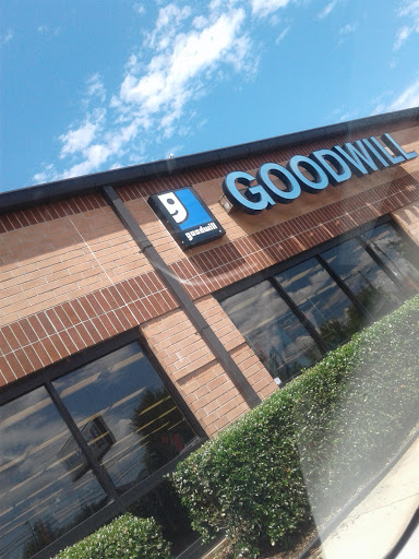 Thrift Store «Goodwill Retail Store», reviews and photos