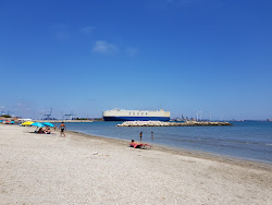 Plage Olga'in fotoğrafı geniş bir kıyı şeridi ile birlikte