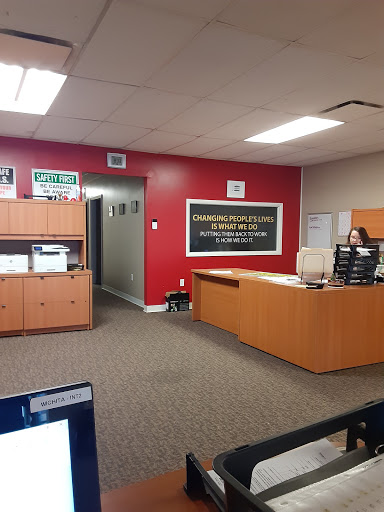 Employment Agency «LaborMAX Staffing - Wichita», reviews and photos, 1639 S Meridian Ave #9, Wichita, KS 67213, USA