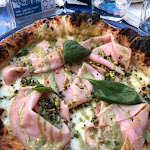 Photo n°2 de l'avis de Larisa.. fait le 12/05/2024 à 21:49 sur le  Pizzeria Capri Blu à Castellammare di Stabia