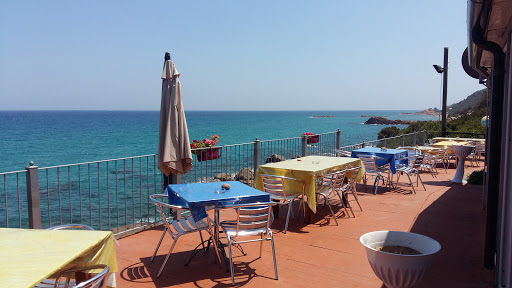 Cala Surya in Perdepera, Provincia di Nuoro