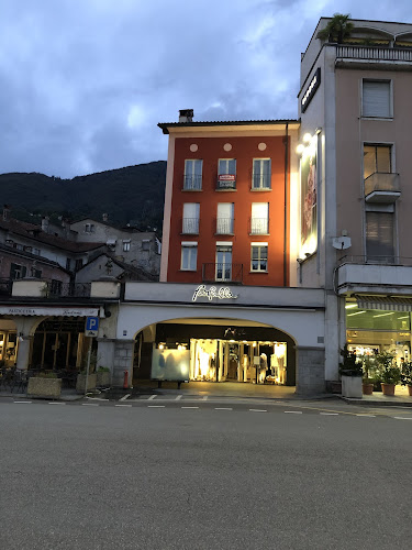 Rezensionen über Boutique Farfalla Borenco SA in Locarno - Bekleidungsgeschäft