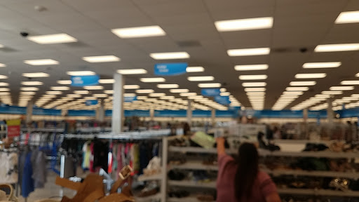 Clothing Store «Ross Dress for Less», reviews and photos, 8540 Fourwinds Dr, Windcrest, TX 78239, USA