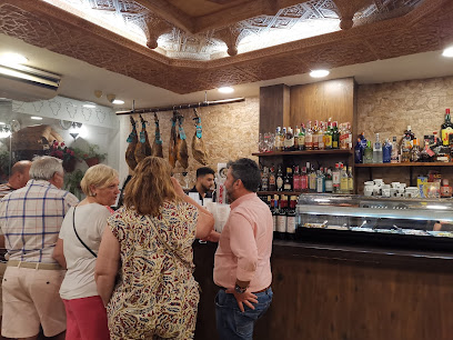 Taberna , Restaurante Casa El Pimpo - C. Cardenal Herrero, 4, 14003 Córdoba, Spain