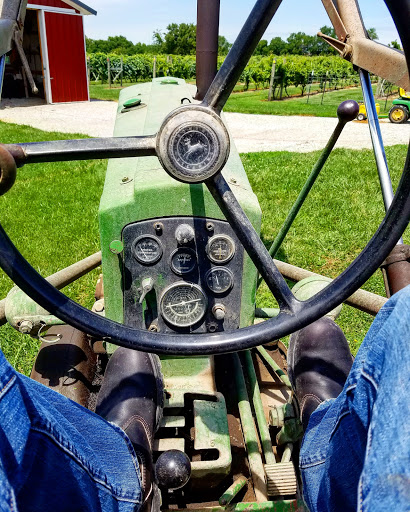 Vineyard «Stone Pillar Vineyard & Winery», reviews and photos, 11000 S Woodland St, Olathe, KS 66061, USA