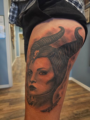 Explore sa tattoo ideas, creative tattoo ideas in Seymour, available at 3 Sevens Tattoo