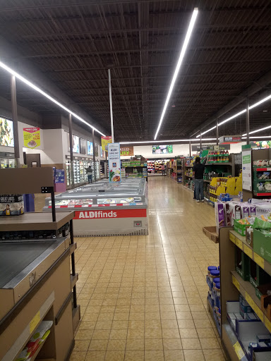 Supermarket «ALDI», reviews and photos, 30960 Lakeshore Blvd, Willowick, OH 44095, USA