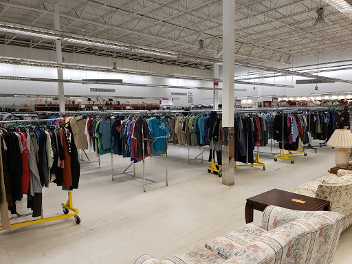 Thrift Store «The Salvation Army Family Store & Donation Center», reviews and photos, 6555 Sashabaw Rd, Village of Clarkston, MI 48346, USA