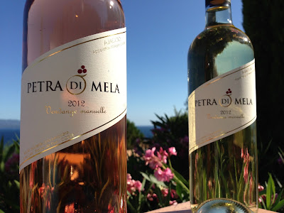 Petra di mela à Peri