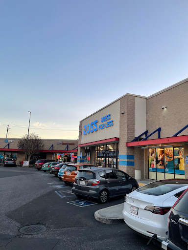 Clothing Store «Ross Dress for Less», reviews and photos, 1030 N Rengstorff Ave, Mountain View, CA 94043, USA