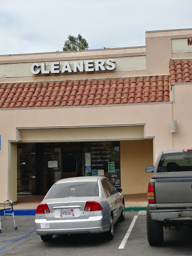 Paramount Cleaners