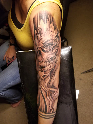 Explore bicep tattoo ideas men, creative tattoo ideas in Round Rock, available at Beto Tats