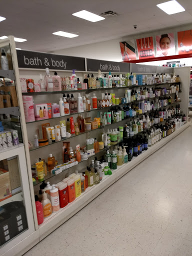 Department Store «T.J. Maxx», reviews and photos, 8510 N Evanston Ave, Kansas City, MO 64157, USA