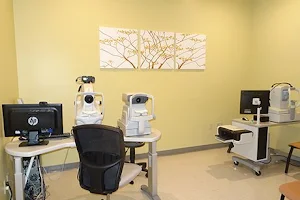 iSight Vision Care image