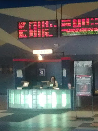 Movie Theater «MJR Waterford Digital Cinema 16», reviews and photos, 7501 Highland Rd, Waterford Twp, MI 48327, USA