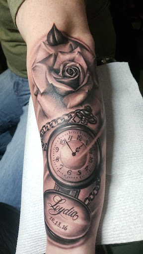 Explore family birthstone tattoo ideas, creative tattoo ideas in Fontana, available at Iconiq Tattoo Studio