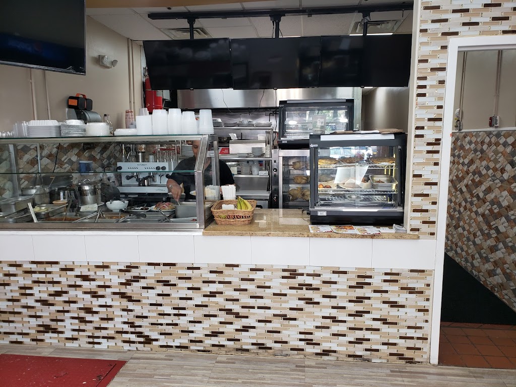 A Picar Bocadillo & Food Services 08861