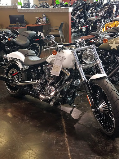 Harley-Davidson Dealer «Fox River Harley-Davidson», reviews and photos, 131 Randall Rd, St Charles, IL 60174, USA