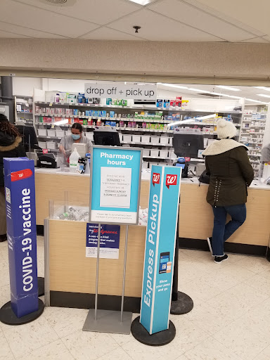 Drug Store «Walgreens», reviews and photos, 22 E St Georges Ave, Linden, NJ 07036, USA