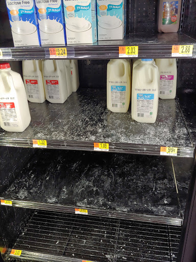 Discount Store «Walmart», reviews and photos, 2222 Crest View Dr, Hudson, WI 54016, USA