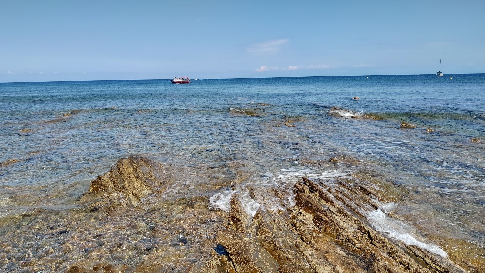 Foto von Spiaggia di Punta Licosa mit sehr sauber Sauberkeitsgrad