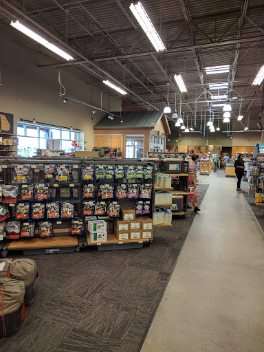 Camping Store «REI», reviews and photos, 1165 Perimeter Center W #200, Atlanta, GA 30338, USA