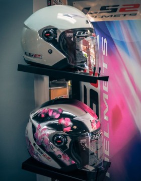 Motorcycle Shop «Renegade Classics Indianapolis», reviews and photos, 9546 Allisonville Rd, Indianapolis, IN 46250, USA