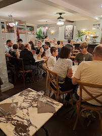 Atmosphère du Restaurant français Restaurant Les Années Folles à Châlons-en-Champagne - n°13