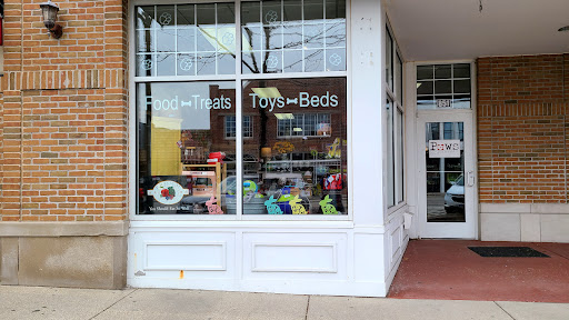 Pet Supply Store «Paws For Treats», reviews and photos, 851 W Main St, Lake Geneva, WI 53147, USA
