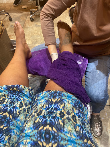 Nail Salon «Castle Nail Spa (in Mockingbird Station)», reviews and photos, 5319 E Mockingbird Ln #150, Dallas, TX 75206, USA