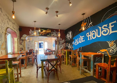 Blue House - C. Hidalgo 111, centro, Centro, 37900 San Luis de la Paz, Gto., Mexico
