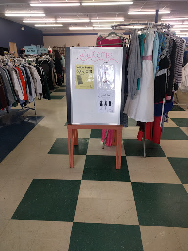 Thrift Store «Goodwill», reviews and photos