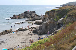 Foto von Beach du Loc h und die siedlung