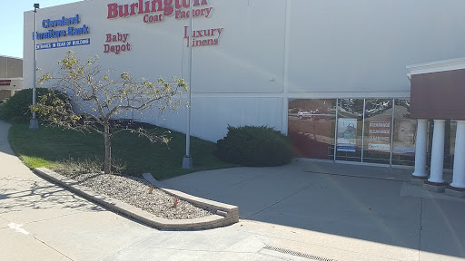Clothing Store «Burlington Coat Factory», reviews and photos, 6875 Southland Dr, Middleburg Heights, OH 44130, USA