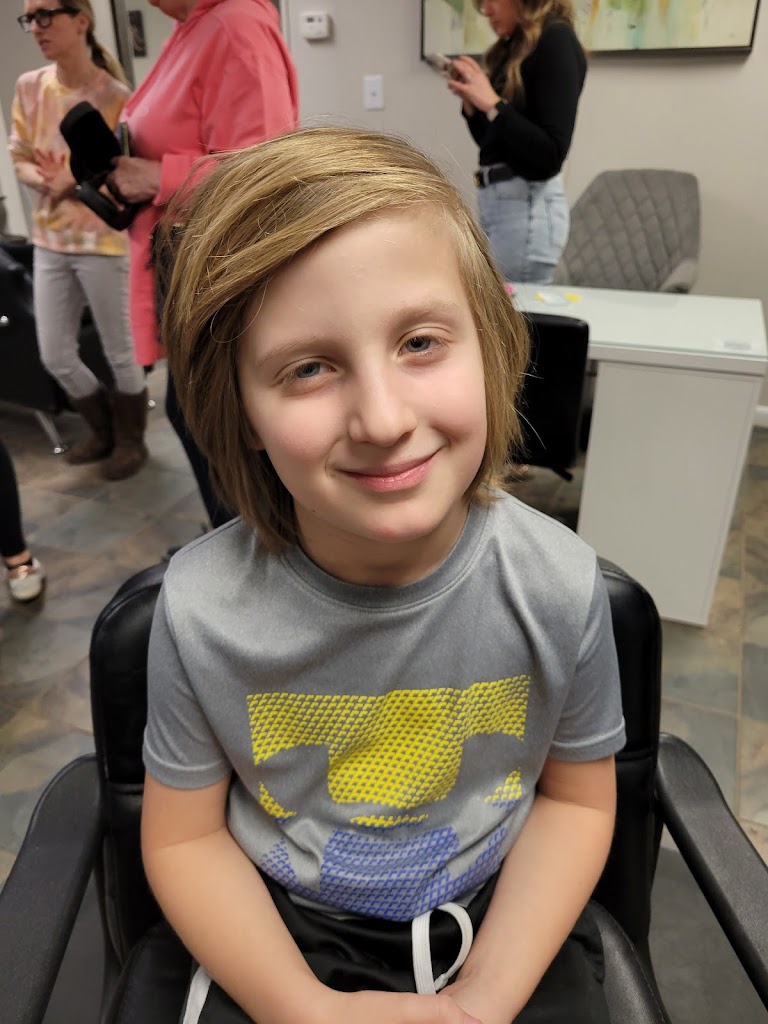 Nolan Taylor Salon 38655
