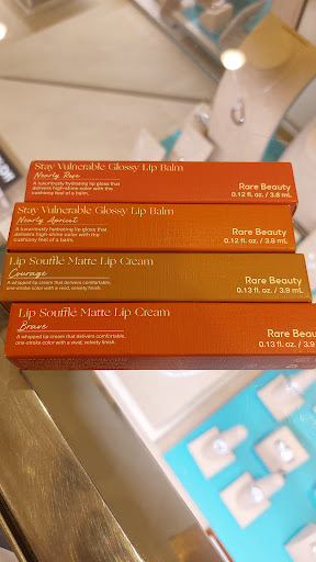 Cosmetics Store «SEPHORA», reviews and photos, 6600 Topanga Canyon Blvd, Canoga Park, CA 91303, USA