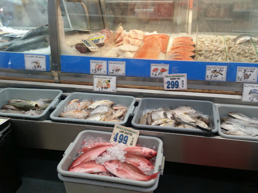 Supermarket «Welco Supermarket», reviews and photos, 7100 Fruitridge Rd, Sacramento, CA 95820, USA