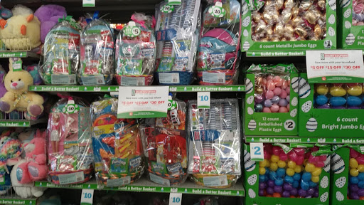 Dollar Store «FAMILY DOLLAR», reviews and photos, 292 Belmont Ave, Springfield, MA 01108, USA