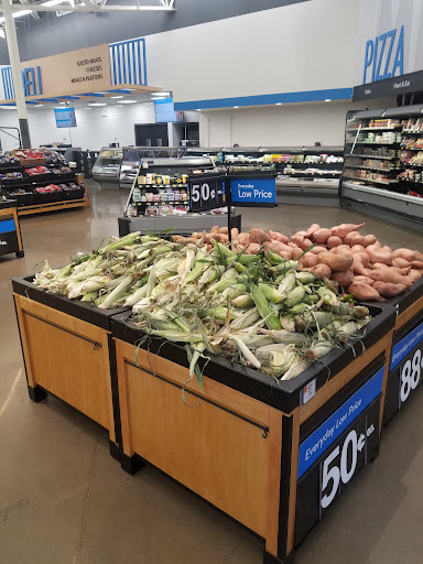 Department Store «Walmart Supercenter», reviews and photos, 8331 S Stewart Ave, Chicago, IL 60620, USA