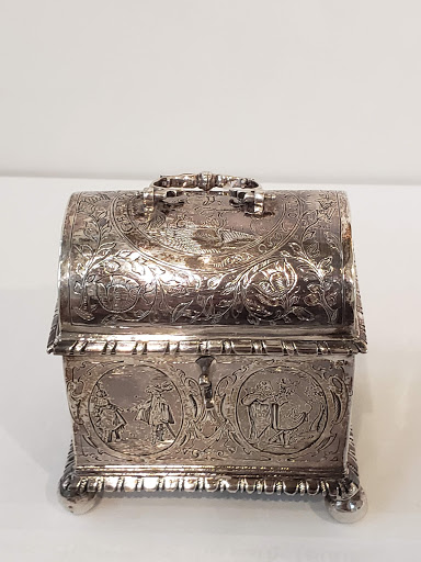 Clothing Store «Peabody Essex Museum Shop», reviews and photos, 161 Essex St, Salem, MA 01970, USA