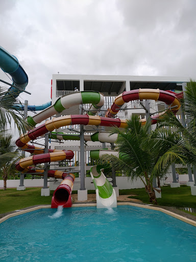 Splash Water Park - RIU Resort