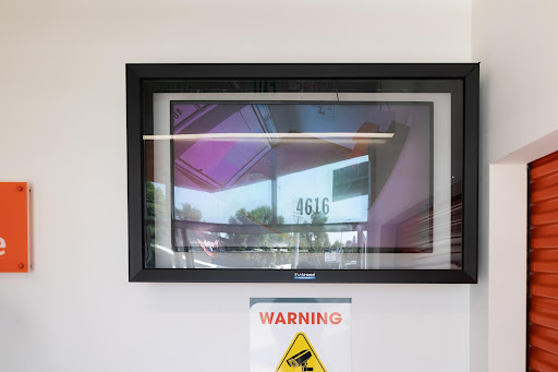 Self-Storage Facility «Public Storage», reviews and photos, 4610 Van Nuys Blvd, Sherman Oaks, CA 91403, USA